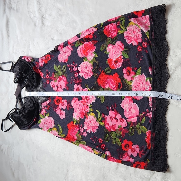 Victoria Secret Floral w/Lace, Slip, Nightgown & Underwire Adjustable Straps - Picture 6 of 10